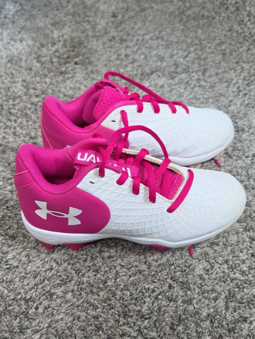Under Armour Pink Baseball/softball Cleats